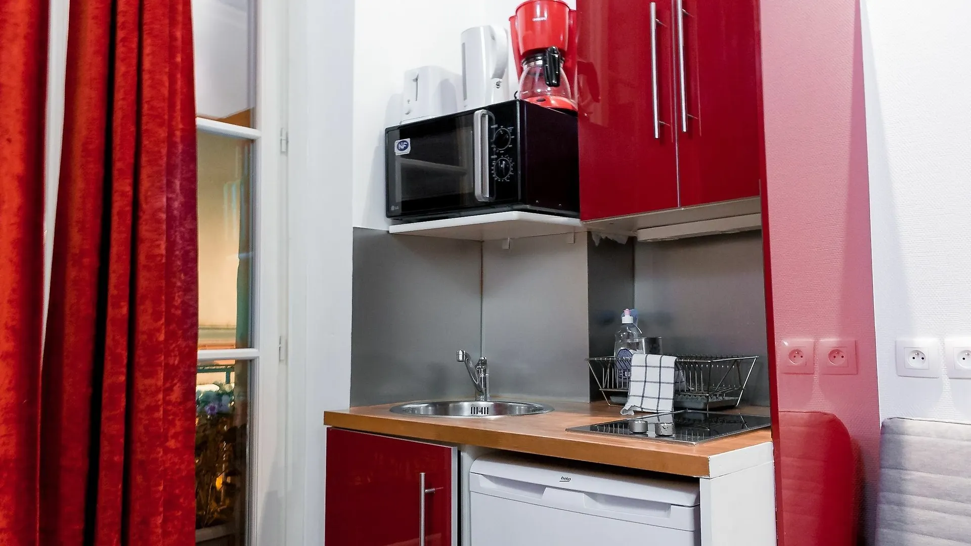 Studio Petit Pompidou Paris Apartment