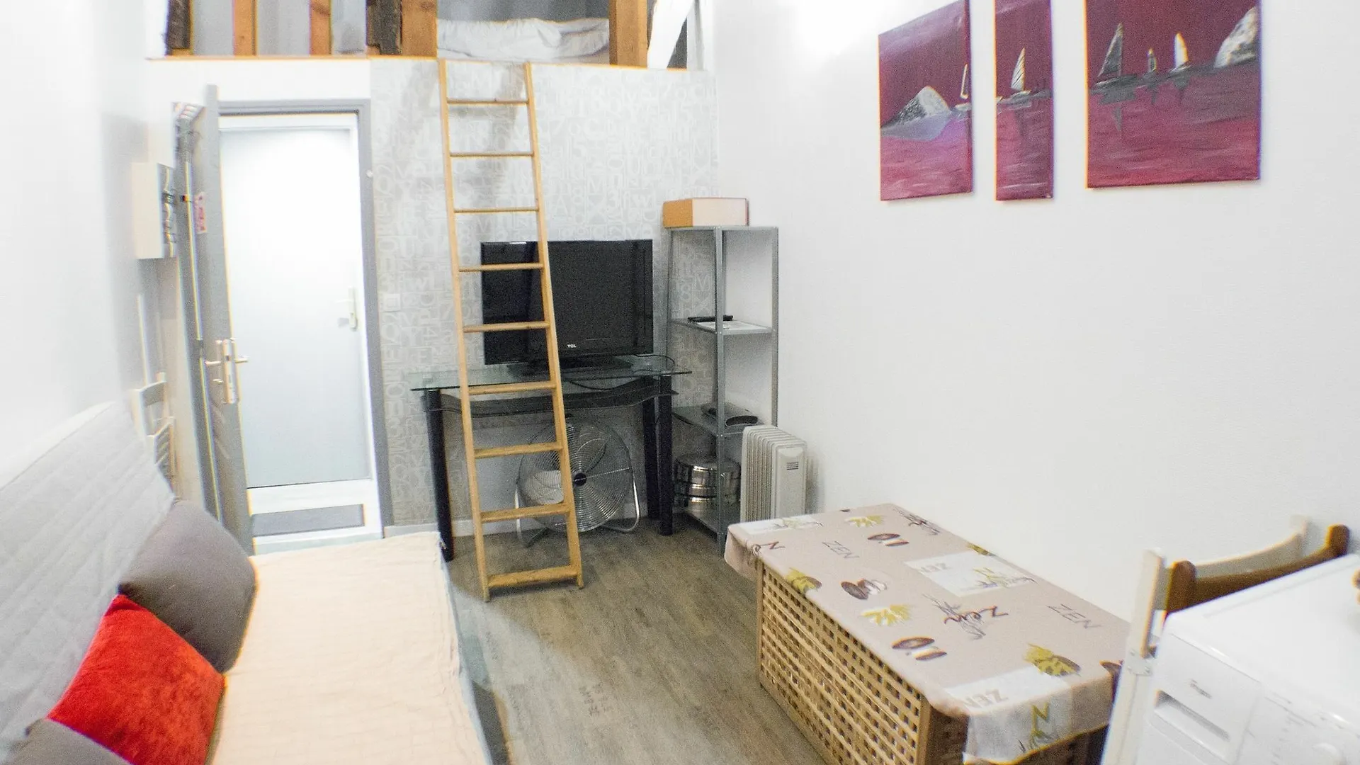 Apartment Studio Petit Pompidou Paris
