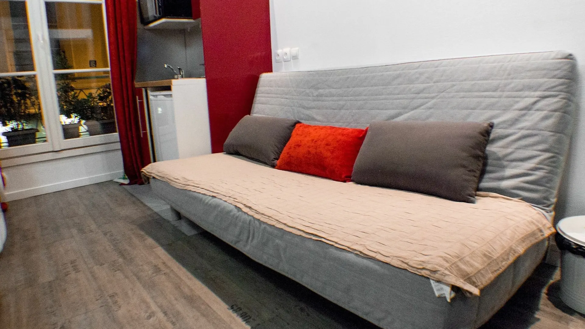 Studio Petit Pompidou Paris Apartment